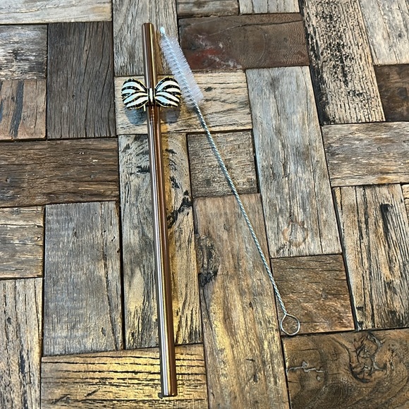 Sippin’ Pretty Rose Gold Stainless Steel Bow Straw with Cleaning Brush NWT - Picture 4 of 6